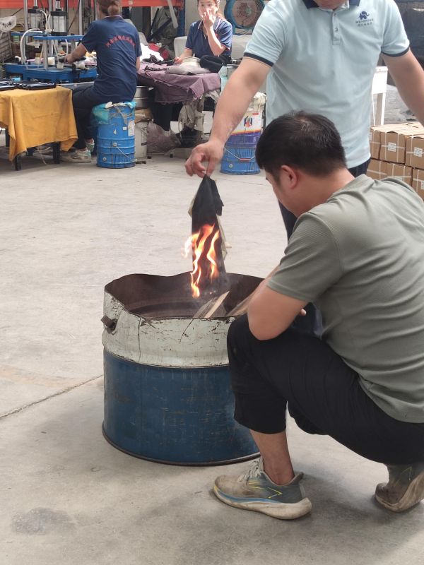 以练促防保安全 筑牢生产安全防线                 ——河南省稳众减振器有限公司开展安全专项演练