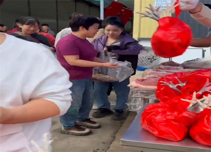 凝心聚力鼓干劲，暖心福利沁人心 ——河南省稳众减振器工厂中秋福利发放纪实